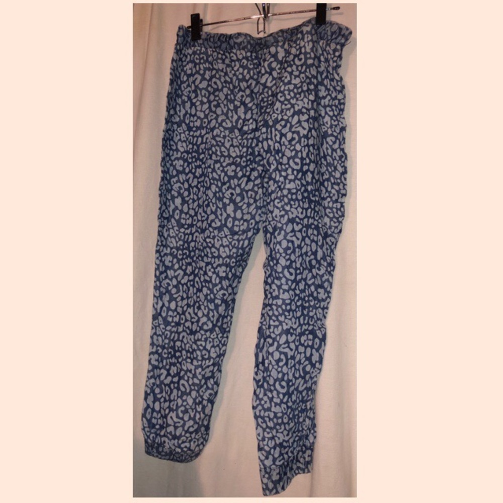 No boundaries juniors leopard denim jogger pants